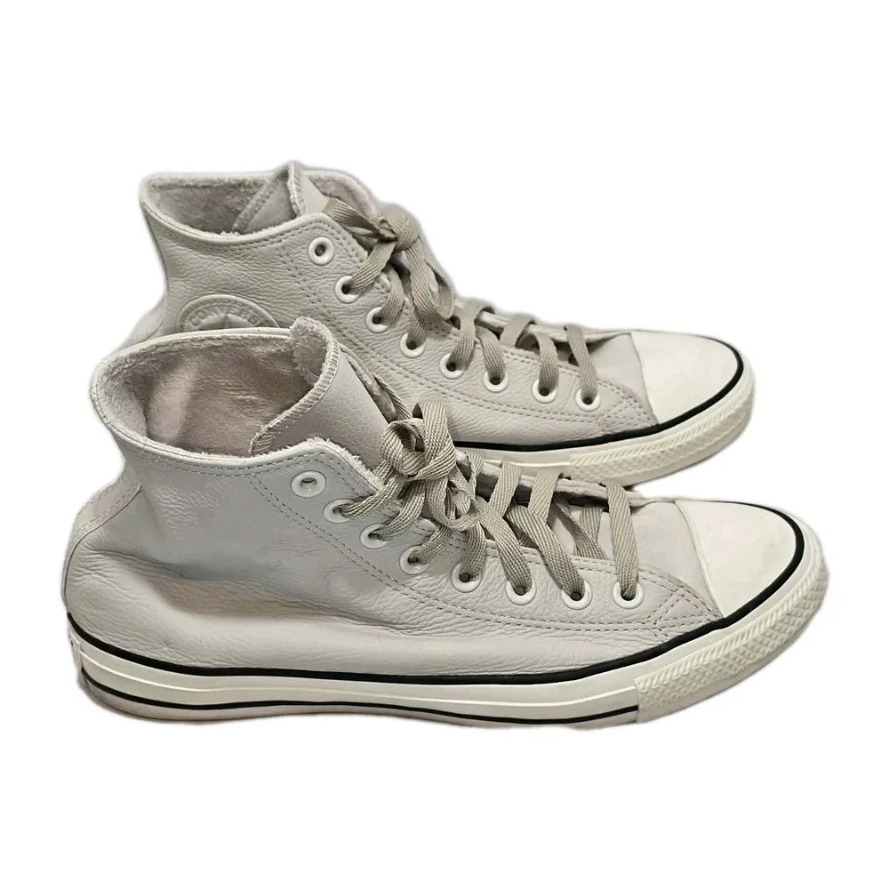 Converse Chuck Taylor All Star Leather Hi Top GUC Men 8 Women 10‎ 🤍